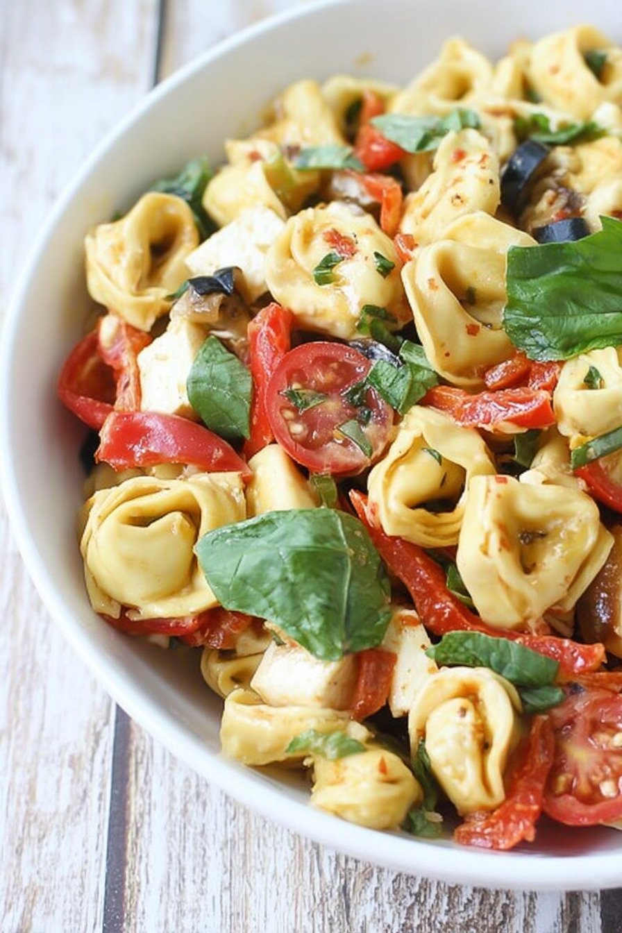 Yummy Roasted Red Pepper and Parmesan Tortellini Salad recipe tips