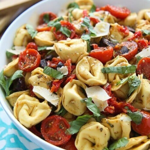 Yummy Roasted Red Pepper and Parmesan Tortellini Salad extra recipe photo